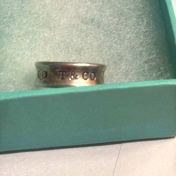 Authentic Tiffany & Co 925 size 41/2 Ring - Picture 6 of 6